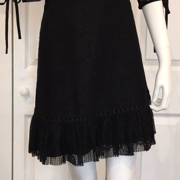 New Moon River Dress Lace Open Back medium - Picture 9 of 15